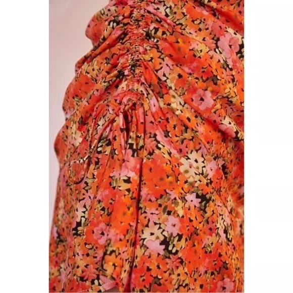 FINDERS KEEPERS Floral Bloom Mini Dress Garden Party - Picture 5 of 12